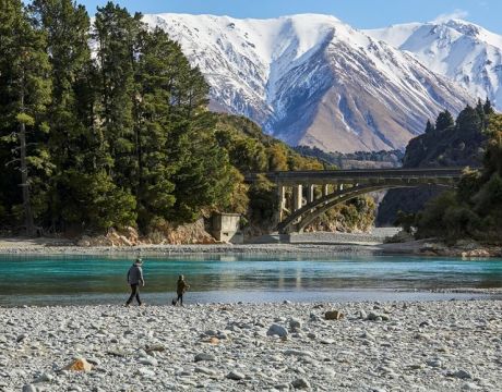 Essential New Zealand